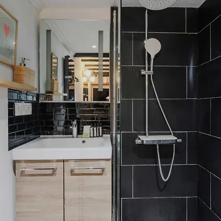 Apartment Comfortable Duplex In The Heart Of